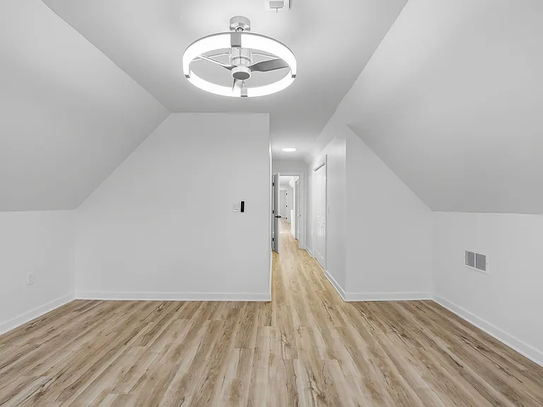 3642 W Belmont Ave #2F — Photo 6