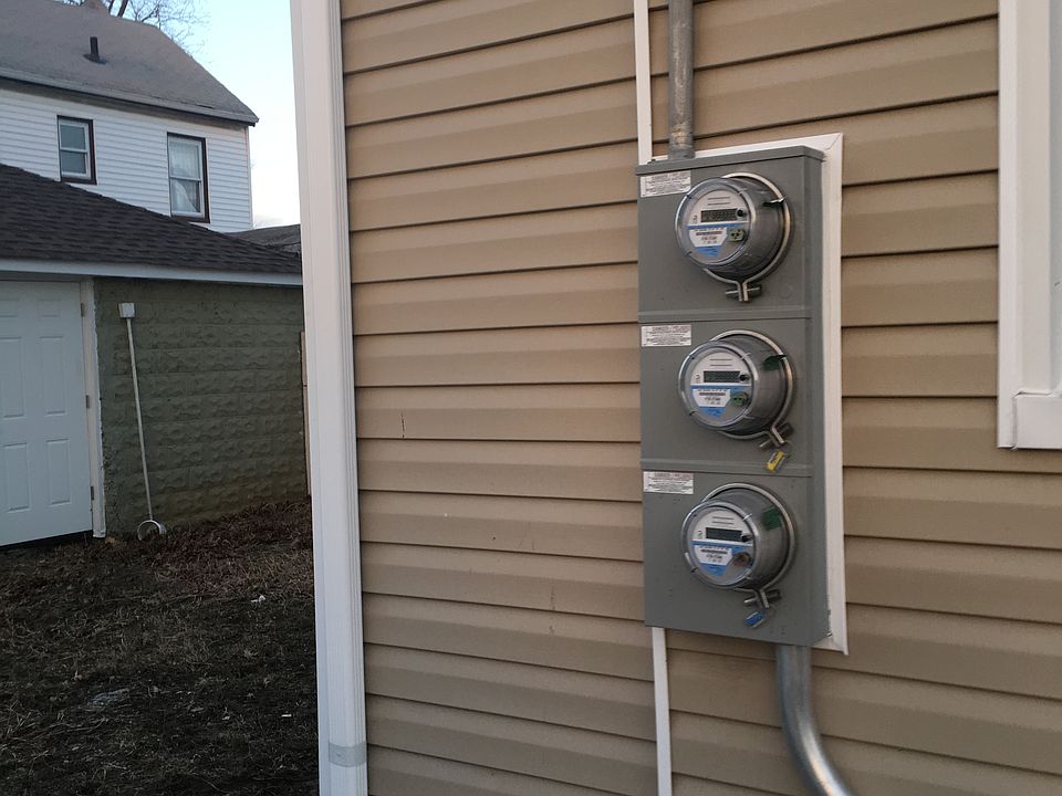1st image of 102-12 215st