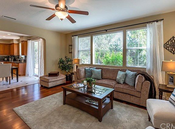 2nd image of 406 Hudson Dr