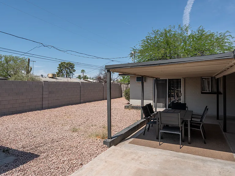 1047 W Elna Rae St — Photo 23