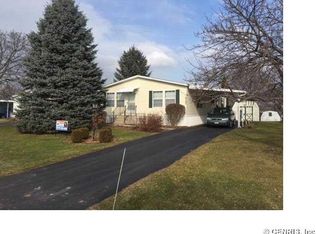 6384 Lambert St #B110, Victor, NY 14564
