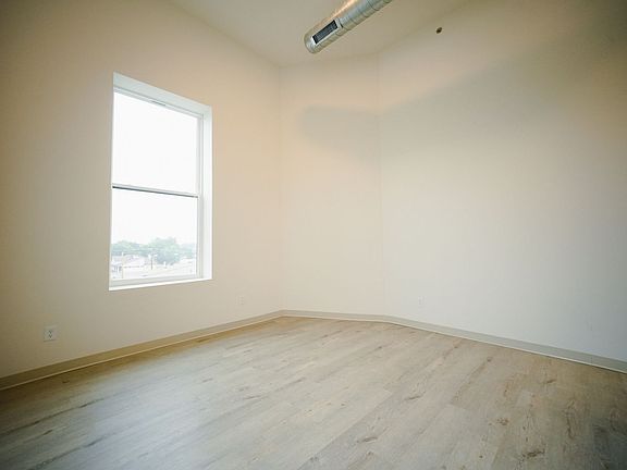 5th image of 350 N Main St #3B