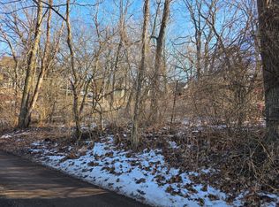 3-5 Hayes Rd, Algonquin, IL 60102