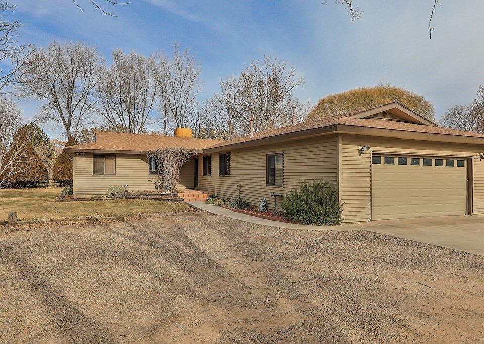 1st image of 10 Mills Ln
