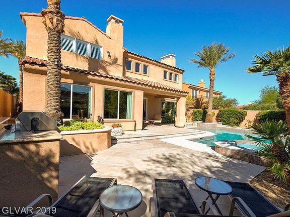 2nd image of 1095 Casa Palermo Cir