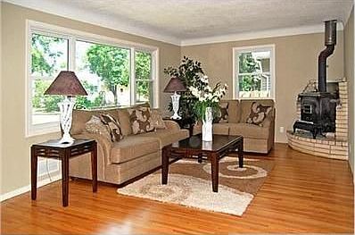2nd image of 2190 Nortonia Ave