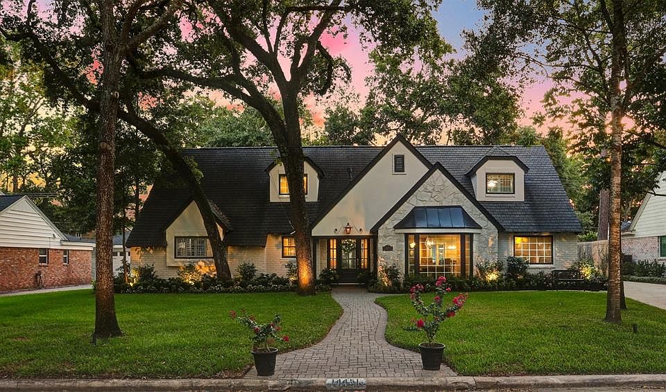 1st image of 14451 Twisted Oak Ln