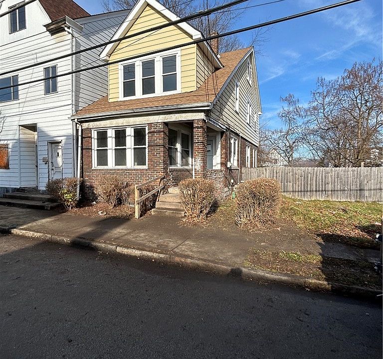 1st image of 1210 Woodland Ave