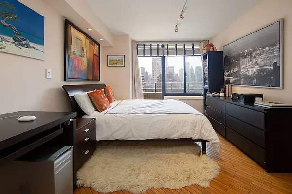 Rented by Owner | media 1