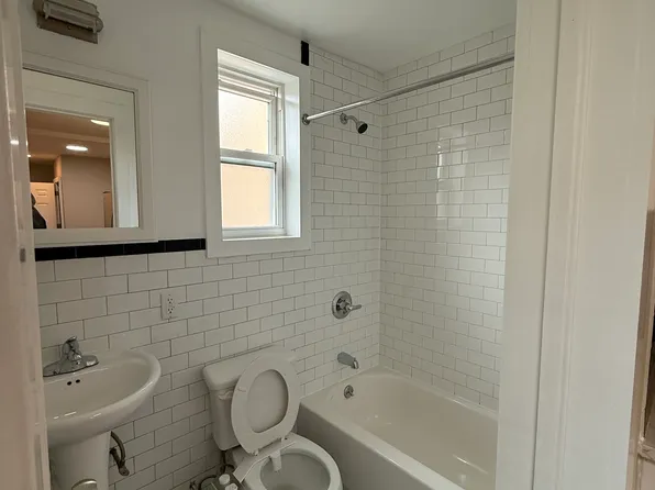 309 Covert Street image 7 of 8