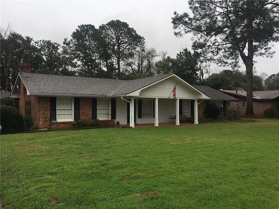 1st image of 943 Nettie St