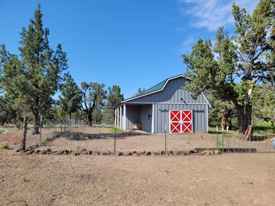 7983 S Highway 97, Redmond, OR, 97756