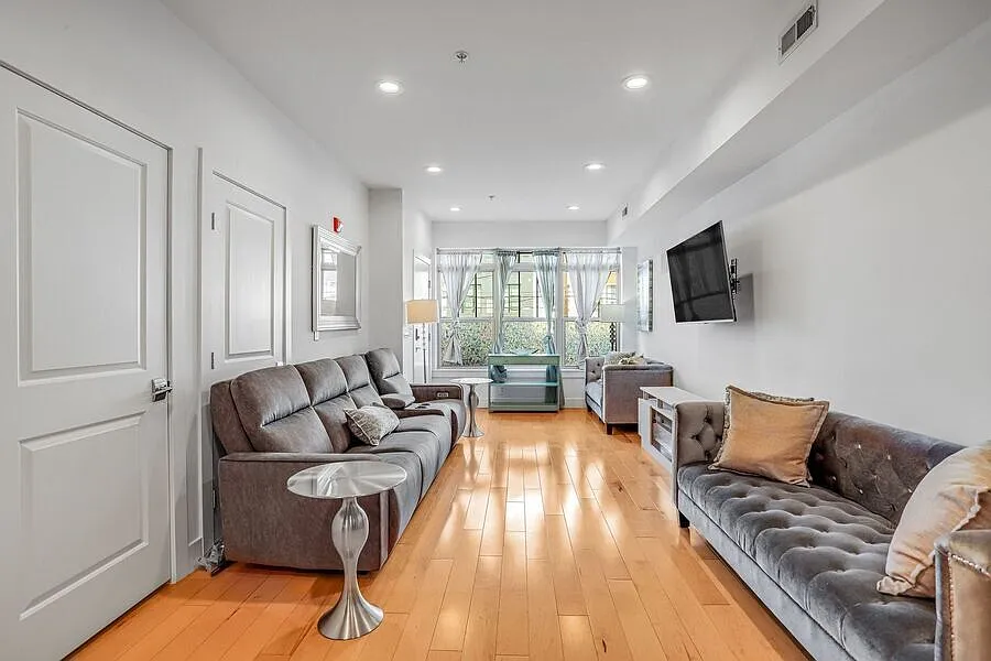 2 Bedroom + 2 Bath Parking Included! — Photo 1