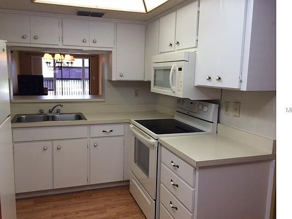 2nd image of 1485 Halsey Dr APT 202