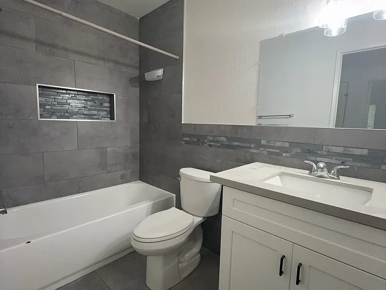 24245 Powell Pl — Photo 12