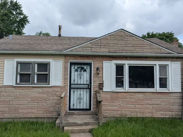 14136 S Hoxie Ave, Burnham, IL 60633