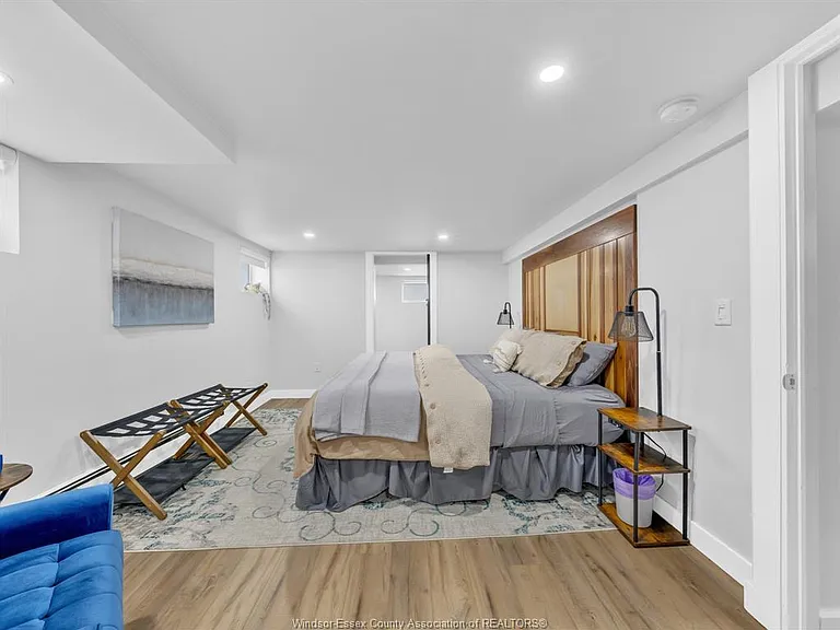 1029 Parent Ave #LOWER — Photo 13