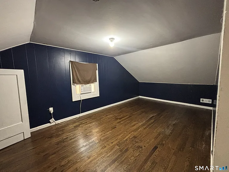1566 North Ave #2 — Photo 14