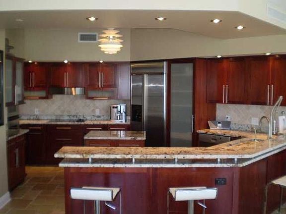 2nd image of 615 Bayshore Dr APT 601