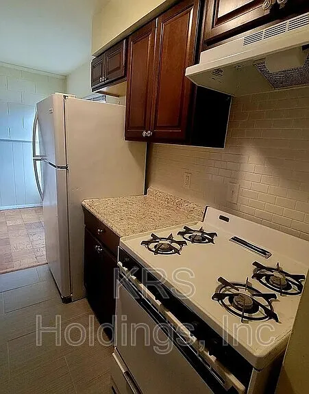 The Carlisle Apartments — Photo 21