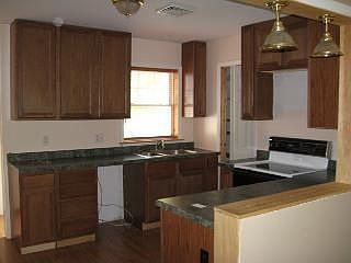 2nd image of 202 Sepasco Beach Dr