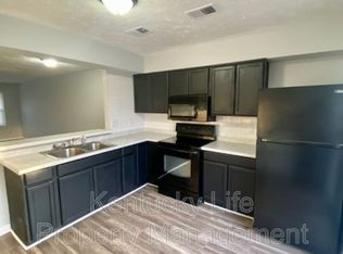 2857 Snow Rd APT 2, Lexington, KY 40517