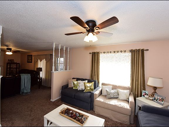 4th image of 10604 Birthstone Dr