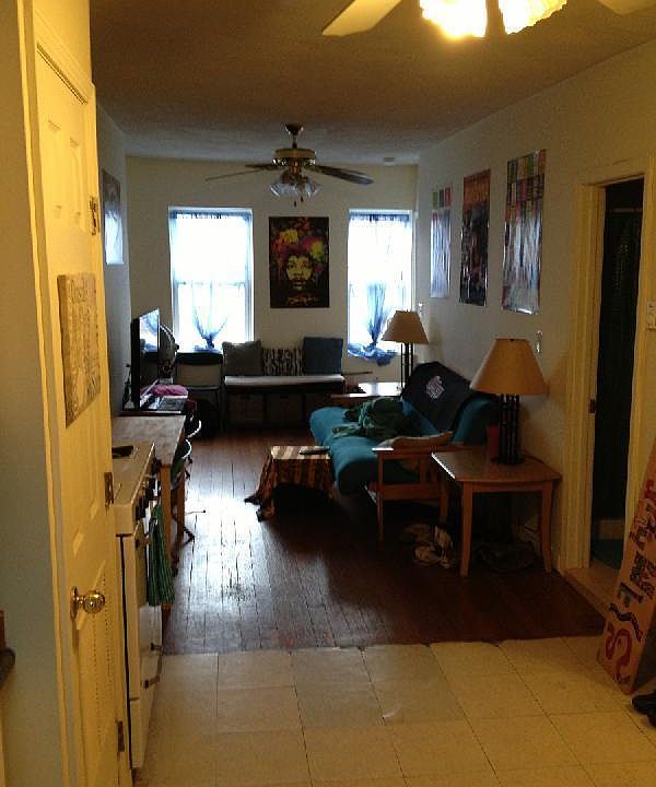 2nd image of 35 Cooper St #5