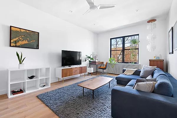 1st image of 230 Park Pl APT 6B