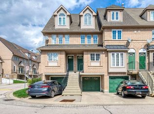 80 Strathaven Dr #71, Mississauga, ON L5R 3V9
