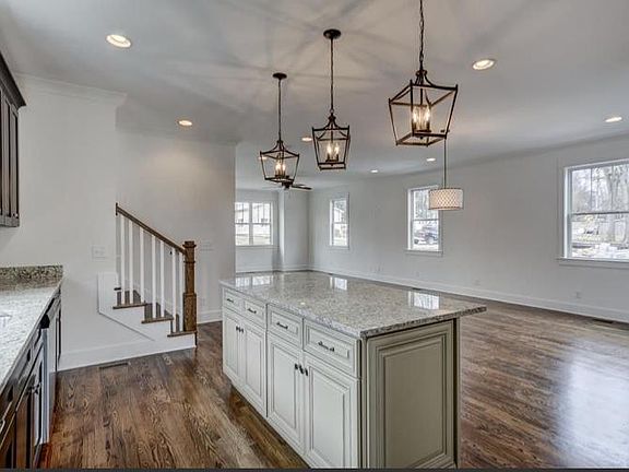 Large open kitchen area