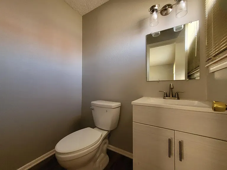 3309 Thomas Ave — Photo 10