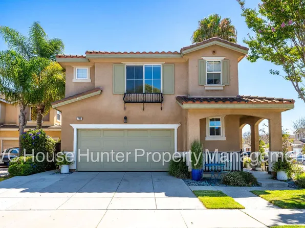 708 Entrada Dr, Oxnard, CA 93030