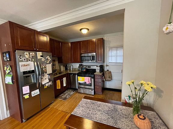 2nd image of 2263 W Eastwood Ave APT 3N