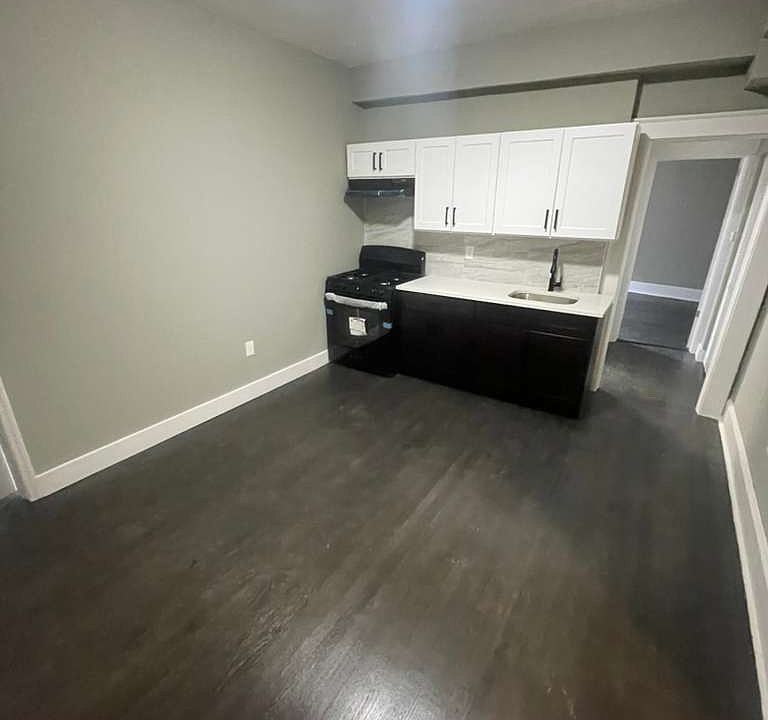 1st image of 1000 S Orange Ave #206-A