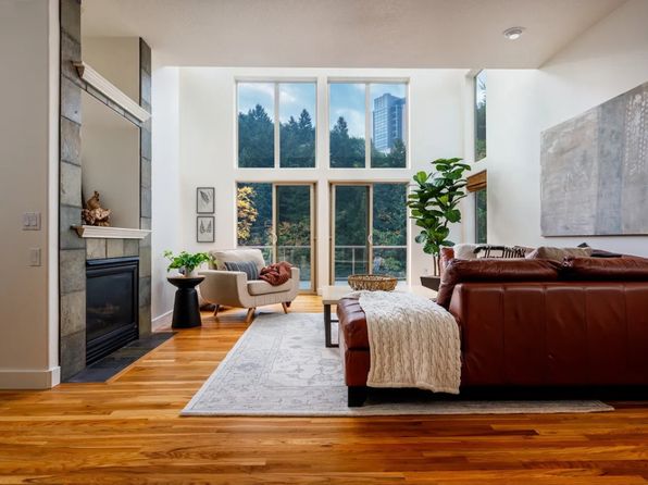 852 SW Broadway Dr #7