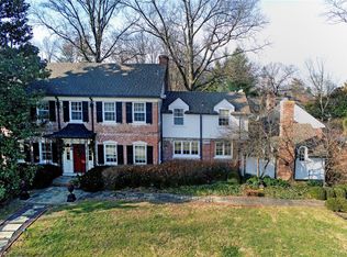 8 Dromara Rd, Saint Louis, MO 63124