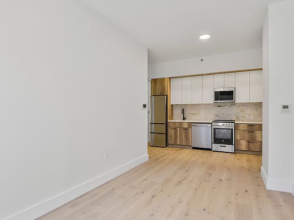 4th image of 343 Himrod St #321