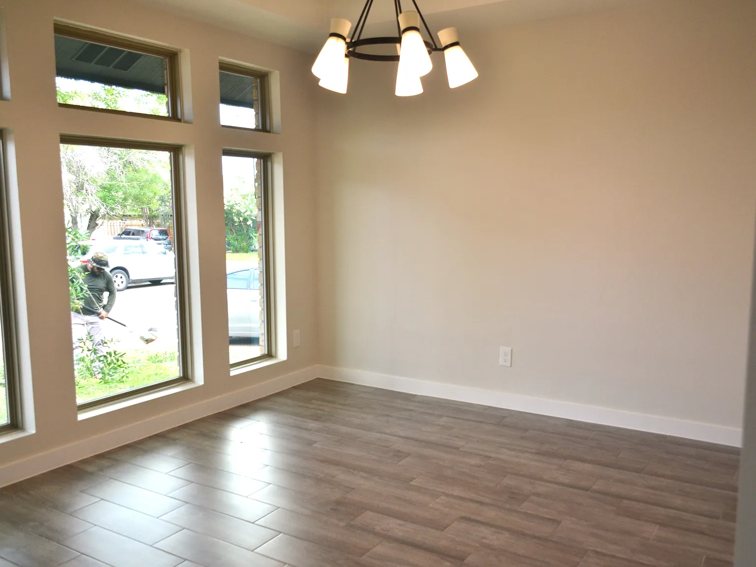 3 bed, 1760 sqft, $1,850 — Photo 3