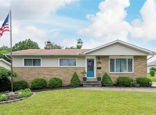 2601 Augustine Dr, Parma, OH