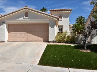8012 Revolver Ave, Las Vegas, NV 89131