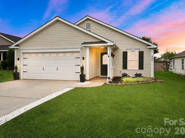 538 Railway Pl SW, Concord, NC 28025