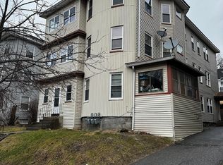 4 Lucian St, Worcester, MA 01603