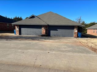 1902 S Devin Lea St, Stillwater, OK 74074