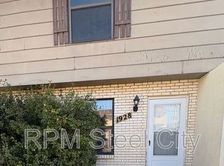 1928 N Salem Ave, Pueblo, CO 81001