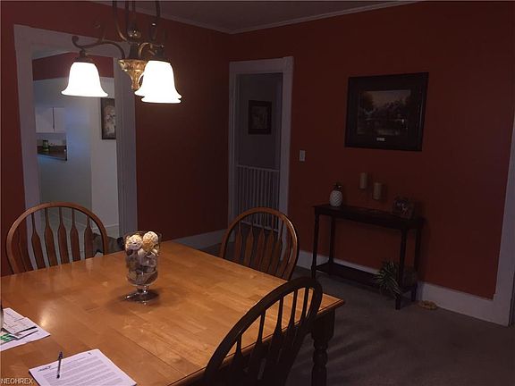 4th image of 406 4th St NW