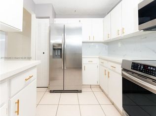 452 SW 2nd St, Miami, FL 33130