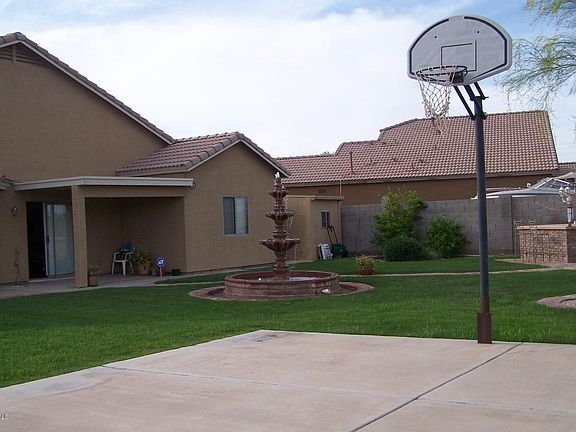 5th image of 2833 N 63rd Dr