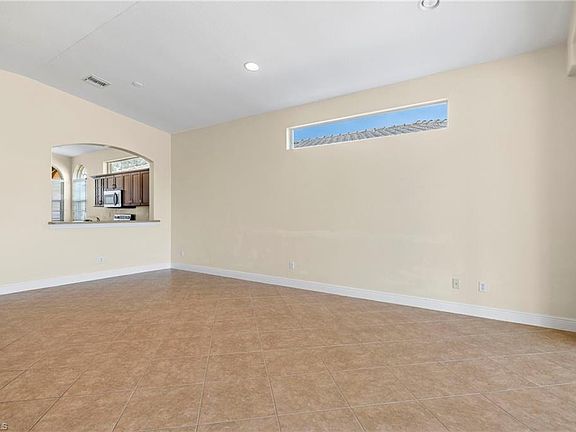 3rd image of 15278 Cortona WAY
