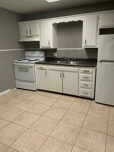 Floor plan E